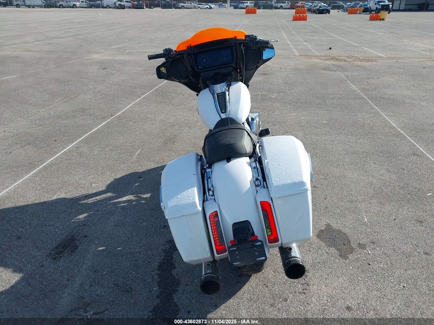 2024 Harley-davidson Flhx VIN 1HD1KB716RB608954 IAAI salvage auction — FRONT END, Salvage (Indiana), sold $12,350 on 2026-07-07 (photo 6)