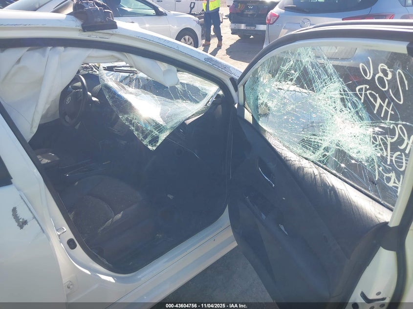 2019 Toyota Prius VIN JTDKARFU1K3079135 IAAI salvage auction — ROLLOVER, Bill Of Sale (Texas), sold $1,550 on 2026-07-22 (photo 5)