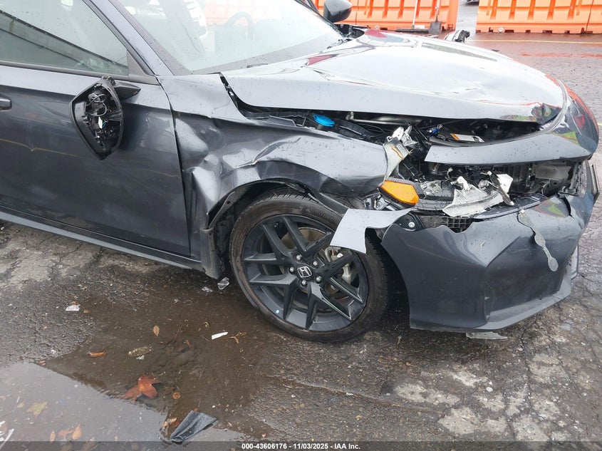 2025 Honda Civic VIN JHMFL4H81SX001279 IAAI salvage auction — Front End, Salvage (Oregon), sold $11,250 on 2026-01-29 (photo 6)