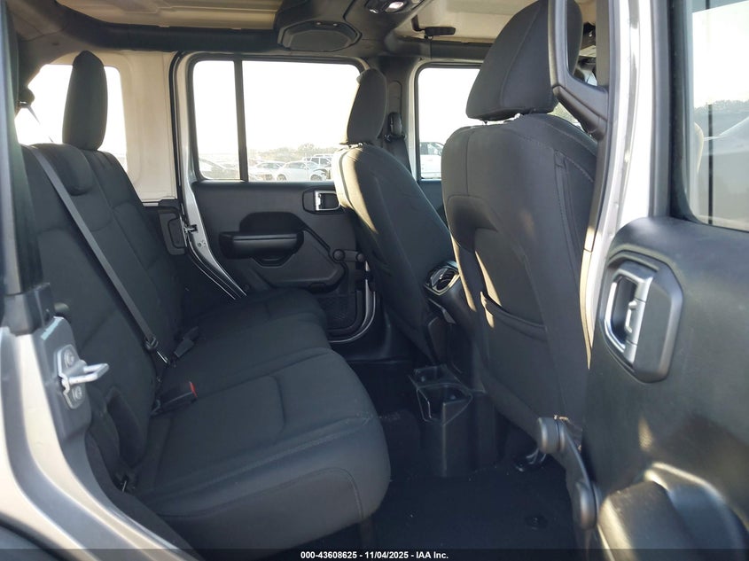 2018 Jeep Wrangler unlimited VIN 1C4HJXDG9JW141941 IAAI salvage auction — FRONT END, Other, sold $9,200 on 2026-07-22 (photo 8)