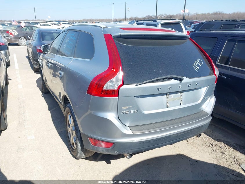 2011 Volvo Xc60 VIN YV4952DL5B2221414 IAAI salvage auction — FRONT END, Clear (Texas), sold $300 on 2026-07-13 (photo 3)