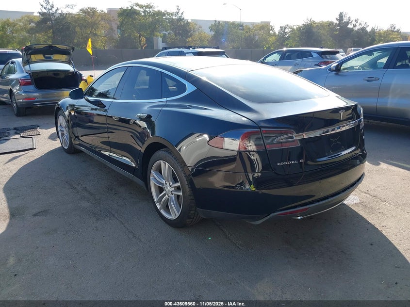 2015 Tesla Model s VIN 5YJSA1E19FF116630 IAAI salvage auction — RIGHT FRONT, Other, sold $1,000 on 2026-07-23 (photo 3)