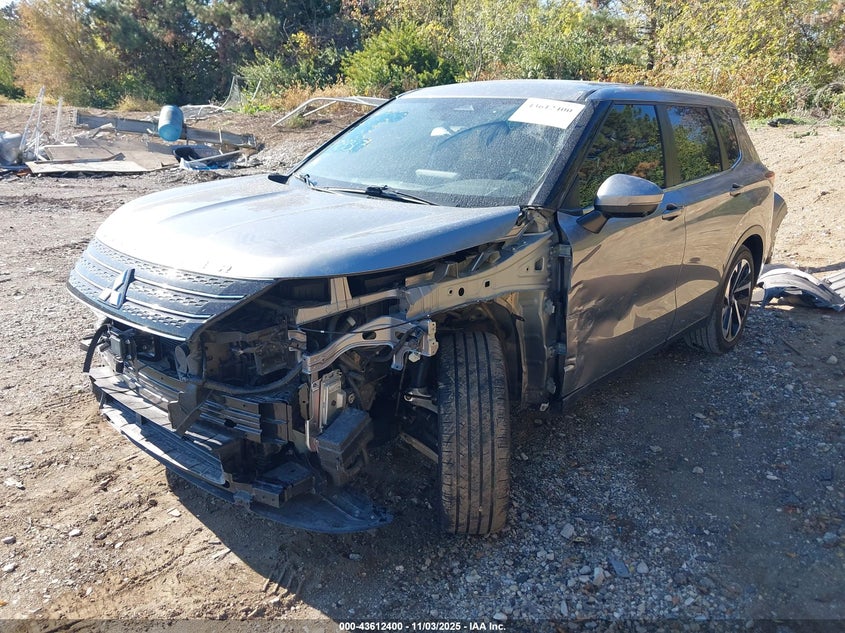 2022 Mitsubishi Outlander VIN JA4J3UA89NZ024317 IAAI salvage auction — FRONT END, Salvage (Indiana), sold $6,100 on 2026-07-10 (photo 2)