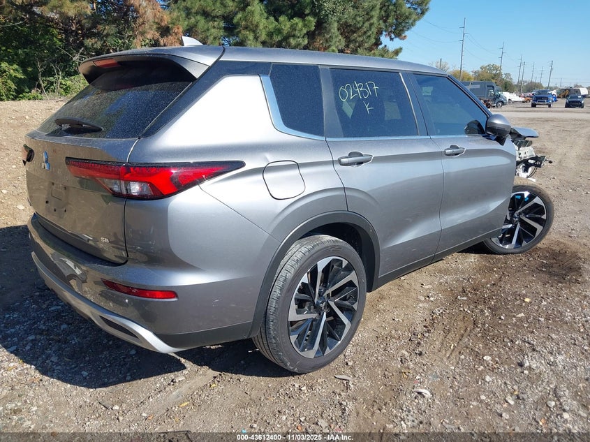 2022 Mitsubishi Outlander VIN JA4J3UA89NZ024317 IAAI salvage auction — FRONT END, Salvage (Indiana), sold $6,100 on 2026-07-10 (photo 4)