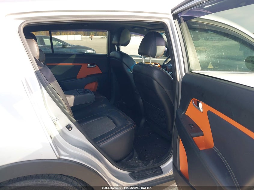 2011 Kia Sportage VIN KNDPCCA28B7031594 IAAI salvage auction — LEFT SIDE, Salvage (Indiana), sold $2,850 on 2026-07-16 (photo 8)