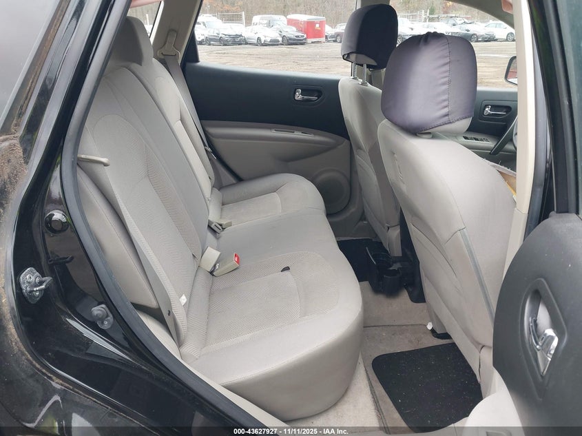 2014 Nissan Rogue VIN JN8AS5MV7EW203526 IAAI salvage auction — RIGHT SIDE, Other, sold $575 on 2026-07-08 (photo 8)