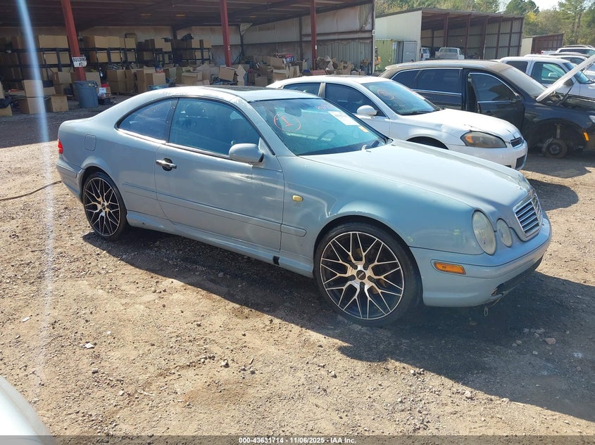 1999 Mercedes-benz Clk-class VIN WDBLJ70G3XF087429 IAAI salvage auction — RIGHT FRONT, Clear (Georgia), sold $350 on 2026-07-08 (photo 1)