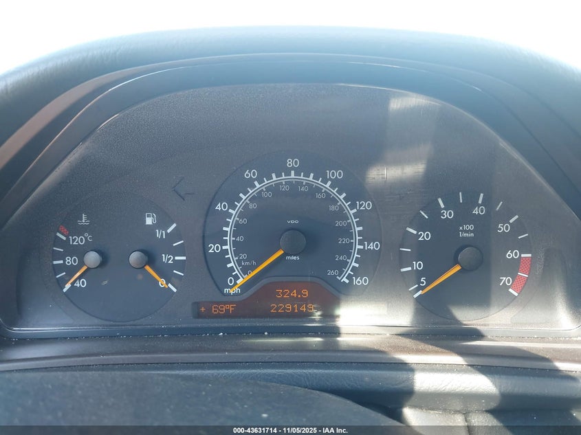 1999 Mercedes-benz Clk-class VIN WDBLJ70G3XF087429 IAAI salvage auction — RIGHT FRONT, Clear (Georgia), sold $350 on 2026-07-08 (photo 7)