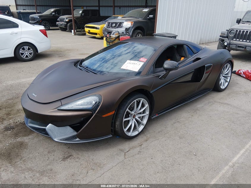 2018 Mclaren 570s VIN SBM13FAA5JW004086 IAAI salvage auction — RIGHT SIDE, Salvage (California), sold $30,250 on 2026-07-27 (photo 2)