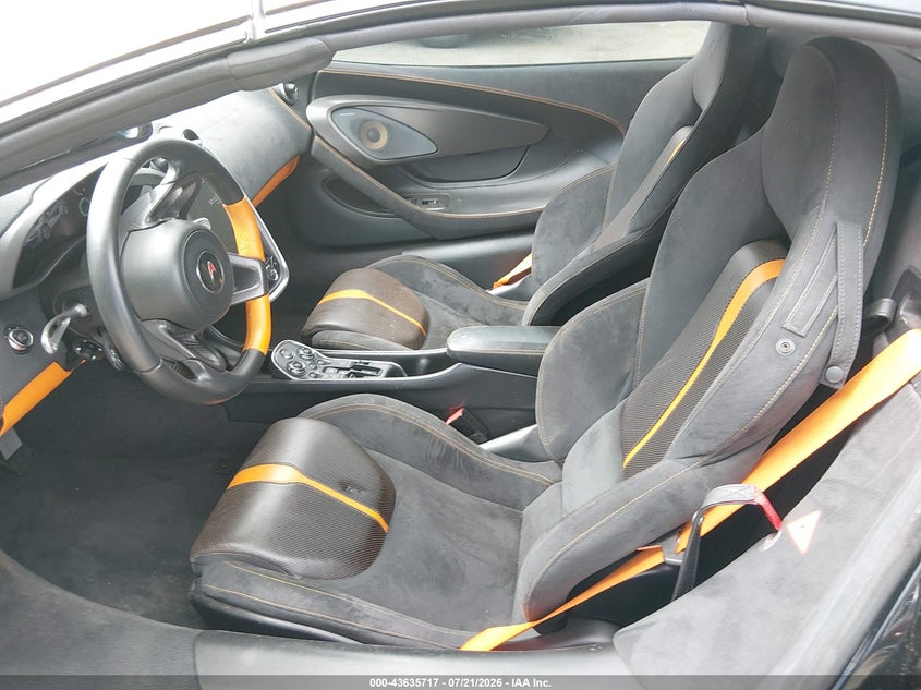 2018 Mclaren 570s VIN SBM13FAA5JW004086 IAAI salvage auction — RIGHT SIDE, Salvage (California), sold $30,250 on 2026-07-27 (photo 5)