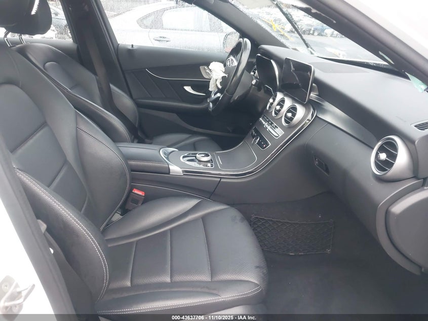 2021 Mercedes-benz C-klasse VIN W1KWF8EB7MR647844 IAAI salvage auction — FRONT END, Salvage Title, sold $8,000 on 2026-08-06 (photo 5)