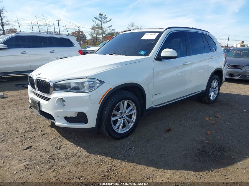 2015 BMW X5 VIN 5UXKR0C55F0K52520 IAAI salvage auction — FRONT & REAR, Salvage (Idaho), sold $225 on 2026-07-29 (photo 2)