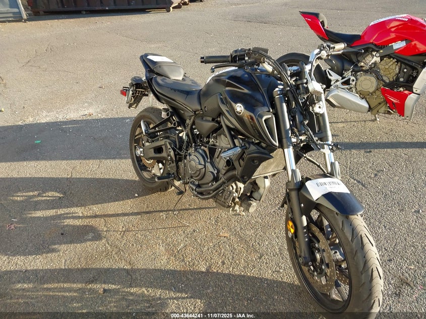 2024 Yamaha Mt07 VIN JYARM32E3RA009879 IAAI salvage auction — FRONT END, Salvage (New Jersey), sold $2,000 on 2026-08-27 (photo 1)