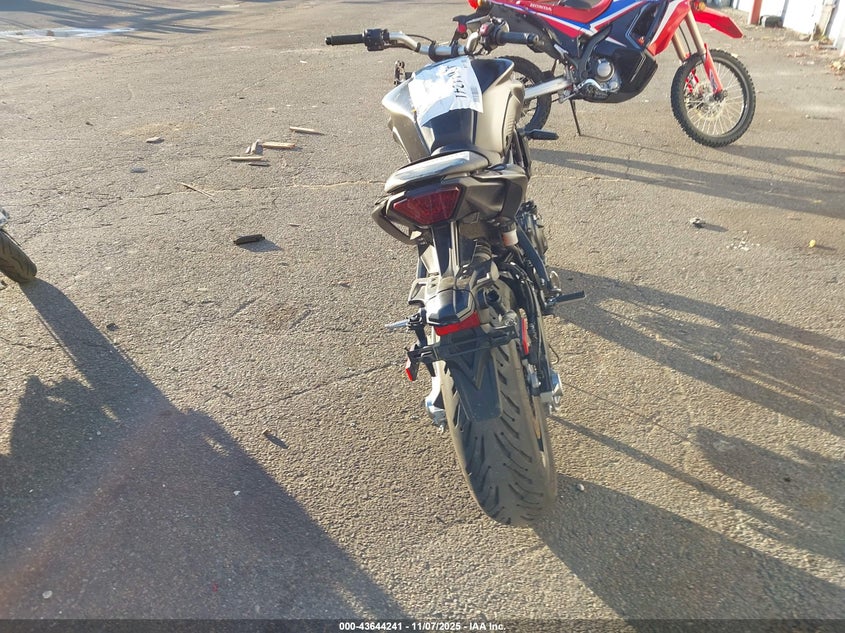 2024 Yamaha Mt07 VIN JYARM32E3RA009879 IAAI salvage auction — FRONT END, Salvage (New Jersey), sold $2,000 on 2026-08-27 (photo 6)