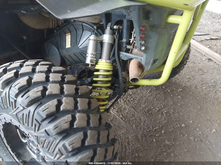 2017 Polaris Rzr VIN 3NSVBE870HH014835 IAAI salvage auction — ROLLOVER, Other, sold $1,400 on 2026-09-16 (photo 9)