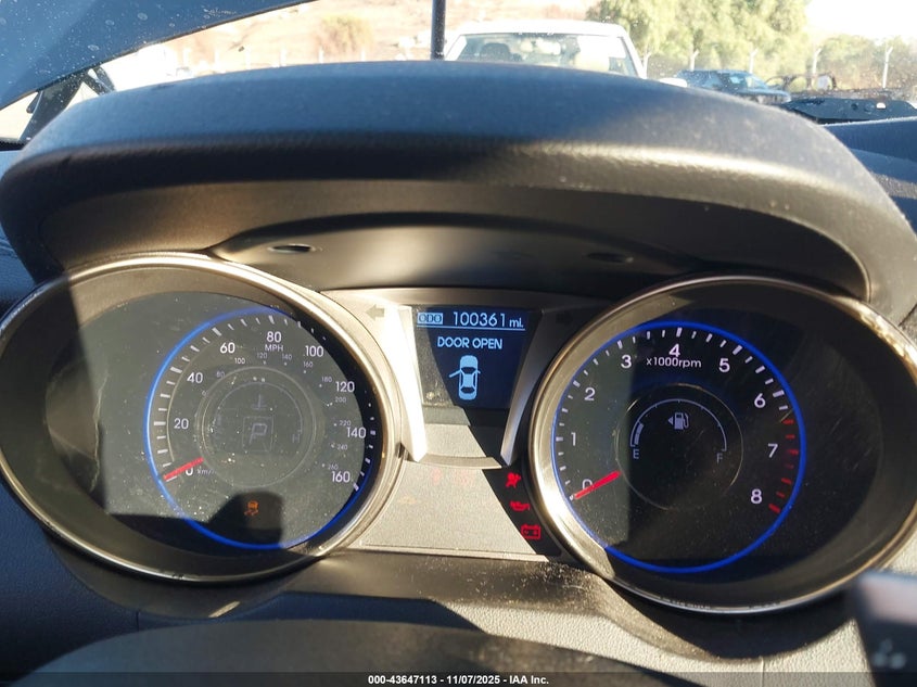 2014 Hyundai Genesis VIN KMHHT6KD9EU117097 IAAI salvage auction — RIGHT SIDE, Clear Salvage History (California), sold $1,100 on 2026-07-21 (photo 7)