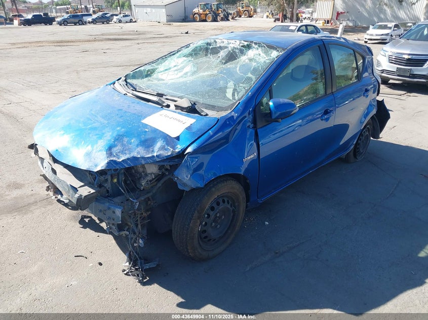 2014 Toyota Prius c VIN JTDKDTB36E1561620 IAAI salvage auction — ROLLOVER, Salvage (California), sold $25 on 2026-07-14 (photo 2)