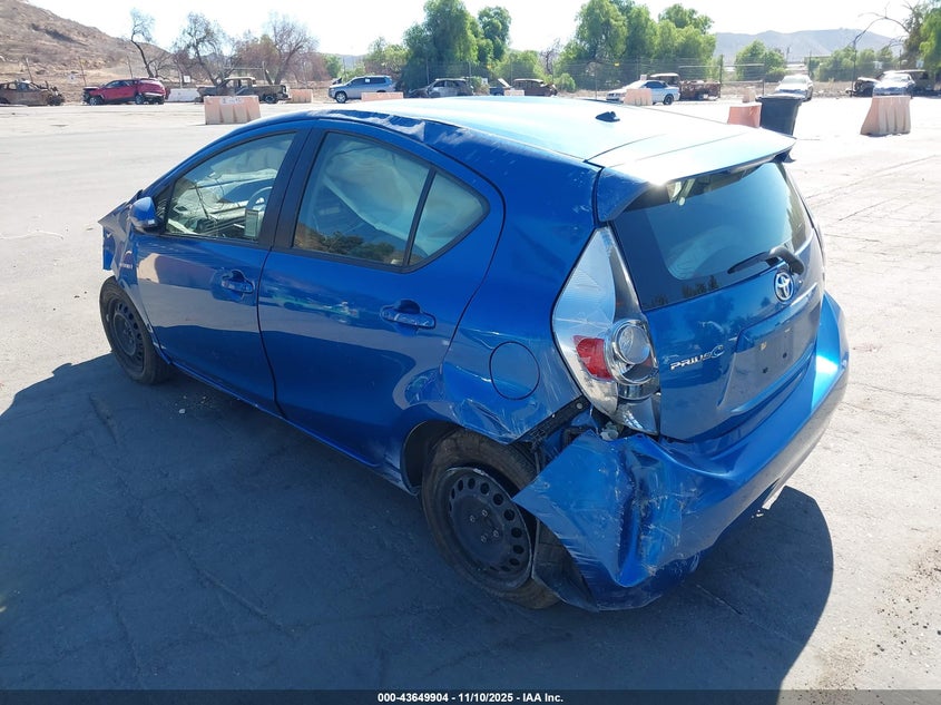 2014 Toyota Prius c VIN JTDKDTB36E1561620 IAAI salvage auction — ROLLOVER, Salvage (California), sold $25 on 2026-07-14 (photo 3)