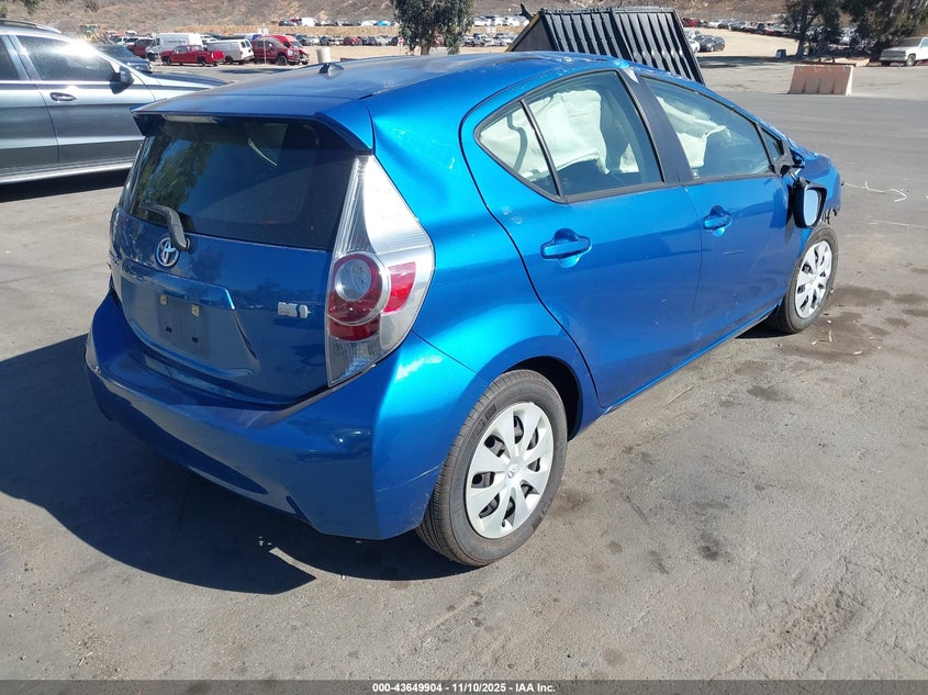 2014 Toyota Prius c VIN JTDKDTB36E1561620 IAAI salvage auction — ROLLOVER, Salvage (California), sold $25 on 2026-07-14 (photo 4)