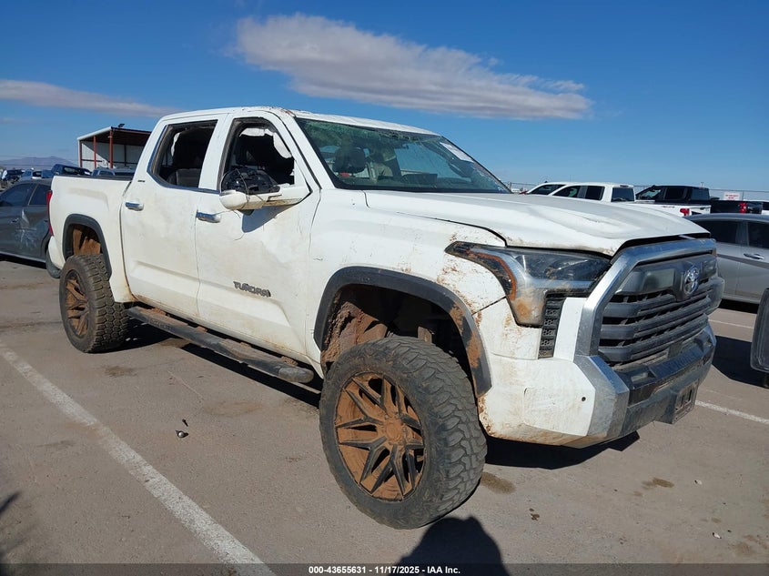 2024 Toyota Tundra VIN 5TFJA5DB2RX134278 IAAI salvage auction — THEFT, Salvage (Texas), sold $8,100 on 2026-07-30 (photo 1)