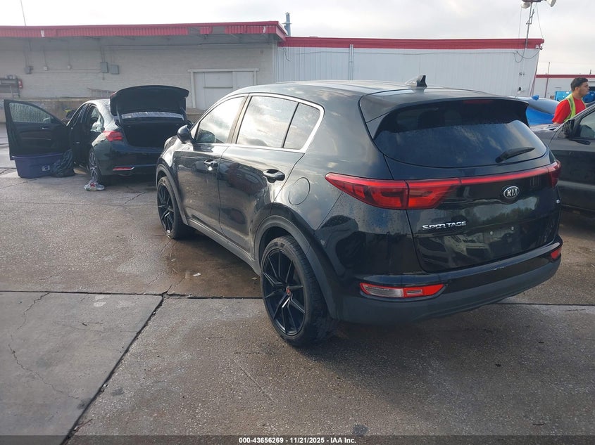 2017 Kia Sportage VIN KNDPM3AC2H7032271 IAAI salvage auction — NORMAL WEAR, Salvage Title, sold $2,050 on 2026-07-13 (photo 3)