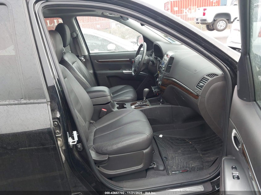 2011 Hyundai Santa fe VIN 5XYZKDAG0BG038913 IAAI salvage auction — FRONT END, Salvage (Idaho), sold $1,625 on 2026-07-09 (photo 5)