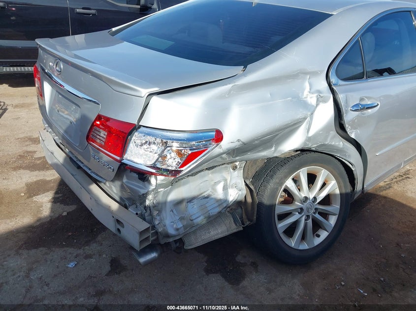 2011 Lexus ES VIN JTHBK1EG4B2431705 IAAI salvage auction — RIGHT REAR, Salvage (New Mexico), sold $900 on 2026-07-29 (photo 6)