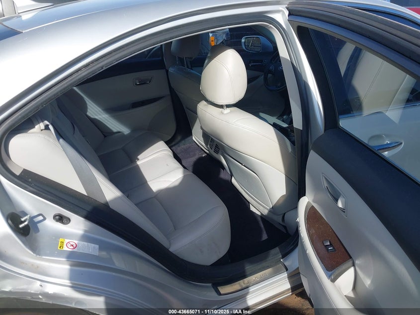 2011 Lexus ES VIN JTHBK1EG4B2431705 IAAI salvage auction — RIGHT REAR, Salvage (New Mexico), sold $900 on 2026-07-29 (photo 8)