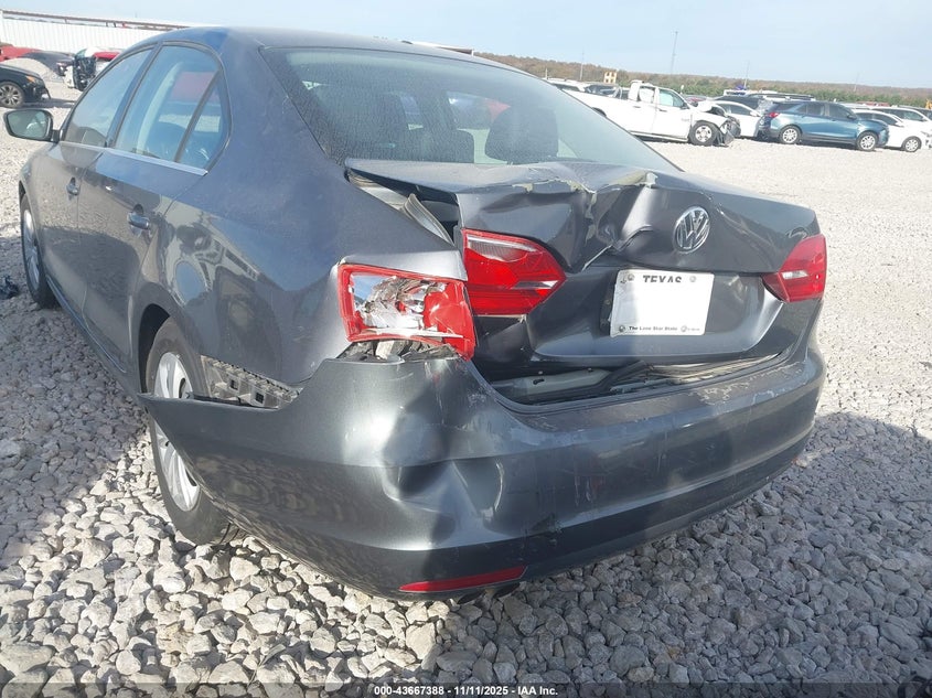 2013 Volkswagen Jetta VIN 3VWDX7AJ9DM310824 IAAI salvage auction — REAR END, Salvage (Oklahoma), sold $400 on 2026-07-26 (photo 6)
