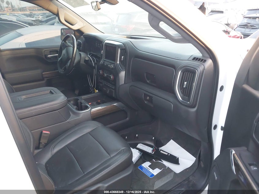 2019 Chevrolet Silverado VIN 3GCPYFED3KG118077 IAAI salvage auction — LEFT FRONT, Salvage Title, sold $9,500 on 2026-07-29 (photo 5)