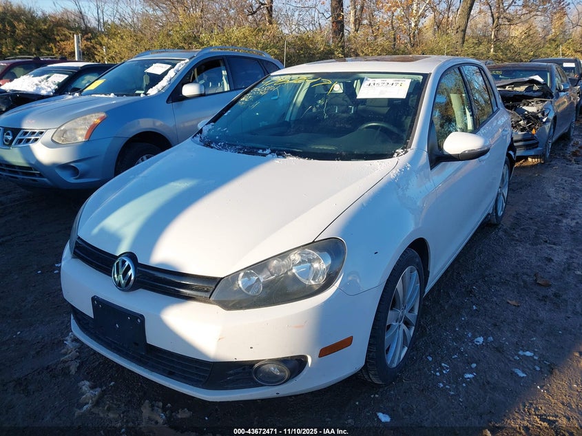 2014 Volkswagen Golf VIN WVWDM7AJ0EW006861 IAAI salvage auction — SIDE, Clear (Indiana), sold $1,750 on 2026-07-17 (photo 2)