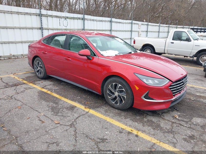 2021 Hyundai Sonata VIN KMHL24JJ4MA035139 IAAI salvage auction — ROOF, Salvage (Indiana), sold $5,625 on 2026-07-13 (photo 1)