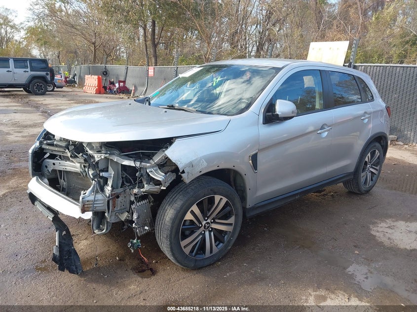 2020 Mitsubishi Outlander VIN JA4AP4AU4LU030151 IAAI salvage auction — FRONT END, Salvage (Missouri), sold $1,650 on 2026-07-31 (photo 2)