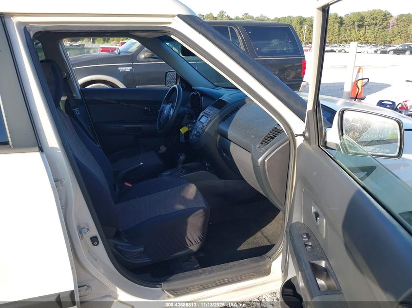 2013 Kia Soul VIN KNDJT2A56D7530424 IAAI salvage auction — FRONT END, Salvage Title, sold $700 on 2026-07-14 (photo 5)