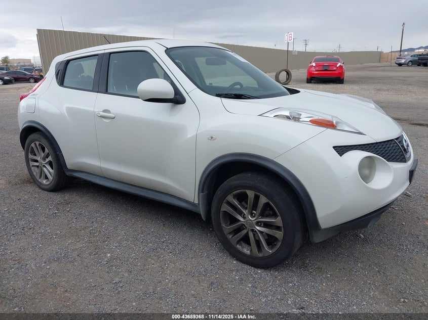 2013 Nissan Juke VIN JN8AF5MV0DT211939 IAAI salvage auction — UNKNOWN, Clear - Dealer Only (California), sold $750 on 2026-07-23 (photo 1)