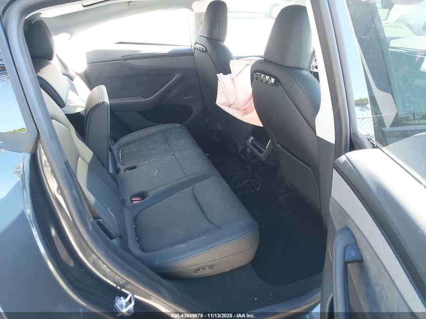 2026 Tesla Model y VIN 7SAYGDED4TF383628 IAAI salvage auction — SIDE, Other, sold $11,100 on 2026-08-02 (photo 8)