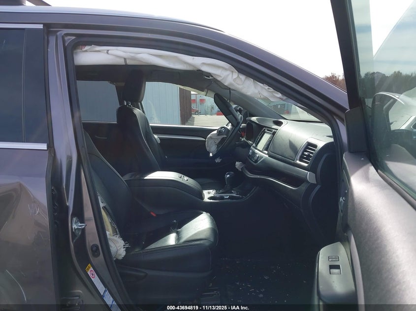 2015 Toyota Highlander VIN 5TDJKRFH6FS191946 IAAI salvage auction — FRONT END, Other, sold $3,800 on 2026-07-23 (photo 5)