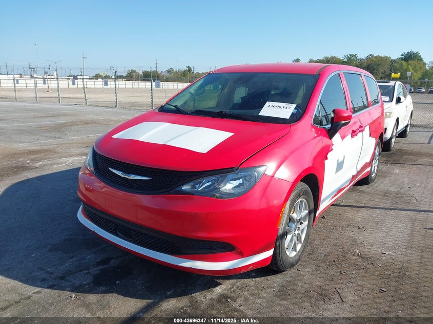 2023 Chrysler Voyager VIN 2C4RC1CG7PR516742 IAAI salvage auction — NORMAL WEAR, Salvage Title, sold $825 on 2026-08-31 (photo 2)