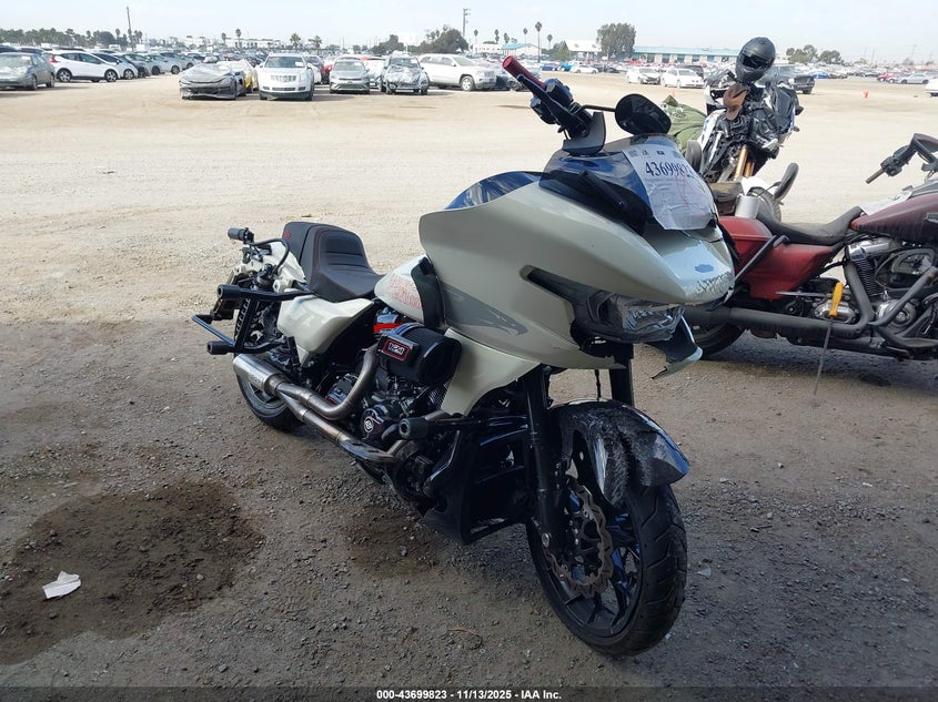 2024 Harley-davidson Fltrxstse VIN 1HD1TL827RB950763 IAAI salvage auction — FRONT END, Salvage (California), sold $12,000 on 2026-09-09 (photo 1)