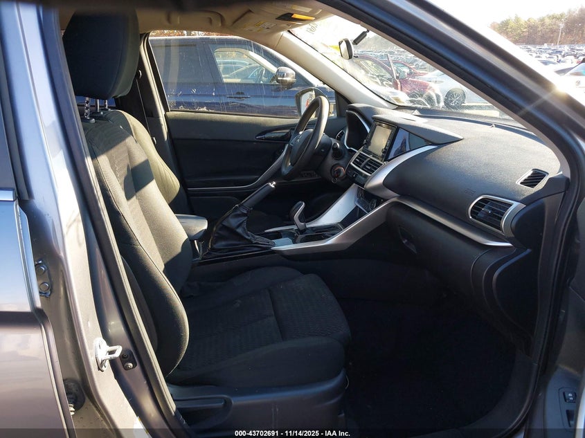 2019 Mitsubishi ECLIPSE VIN JA4AS3AA5KZ002794 IAAI salvage auction — THEFT, Mv-907A (New York), sold $3,725 on 2026-07-28 (photo 5)