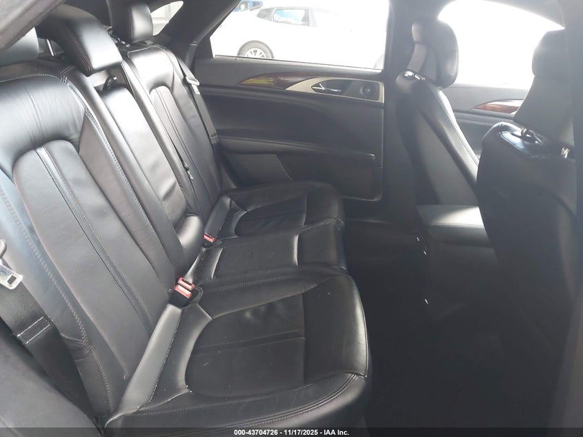 2017 Lincoln Mkz VIN 3LN6L5MU2HR613840 IAAI salvage auction — LEFT FRONT, Salvage (California), sold $2,100 on 2026-07-09 (photo 8)