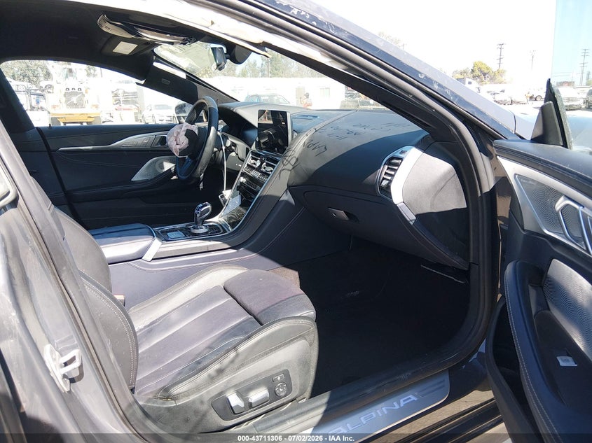 2025 BMW VIN WBAGX0C03SCT87888 IAAI salvage auction — FRONT END, Salvage (California), sold $40,000 on 2026-07-27 (photo 5)