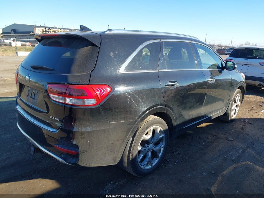 2018 Kia Sorento VIN 5XYPKDA58JG384387 IAAI salvage auction — LEFT FRONT, Salvage (Idaho), sold $1,100 on 2026-07-09 (photo 4)