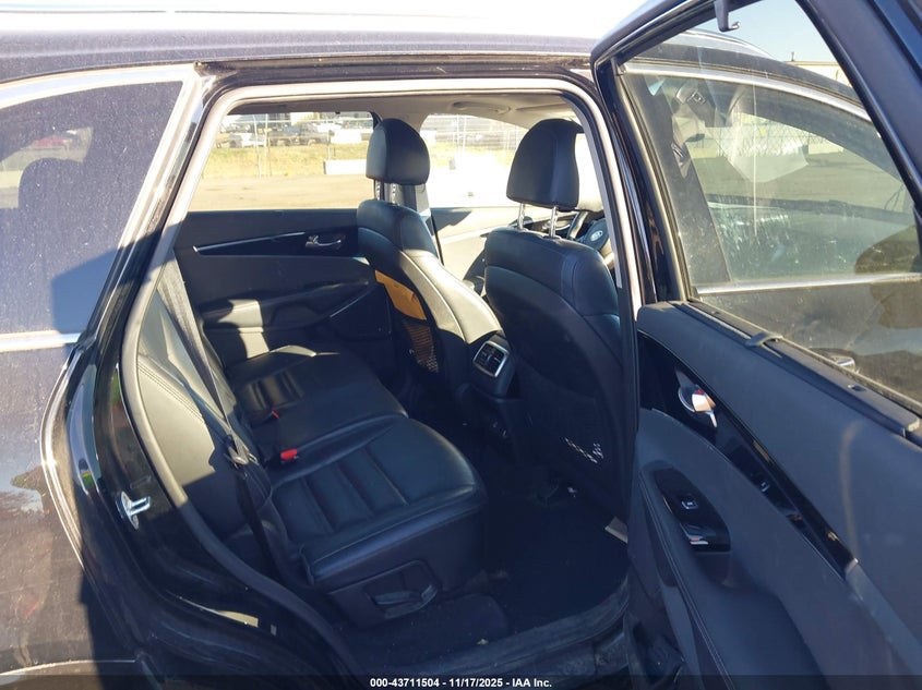 2018 Kia Sorento VIN 5XYPKDA58JG384387 IAAI salvage auction — LEFT FRONT, Salvage (Idaho), sold $1,100 on 2026-07-09 (photo 8)