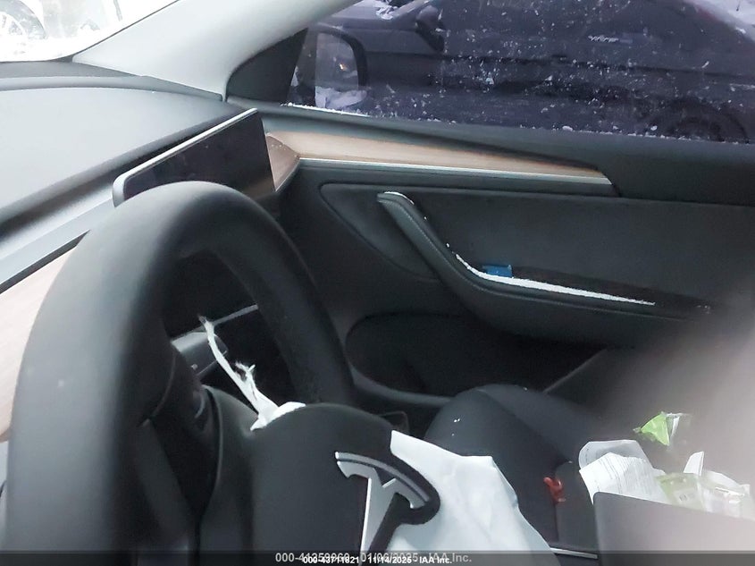 2025 Tesla Model y VIN 7SAYGDEF2SA338622 IAAI salvage auction — FRONT END, Salvage (New Jersey), sold $10,050 on 2026-07-13 (photo 7)