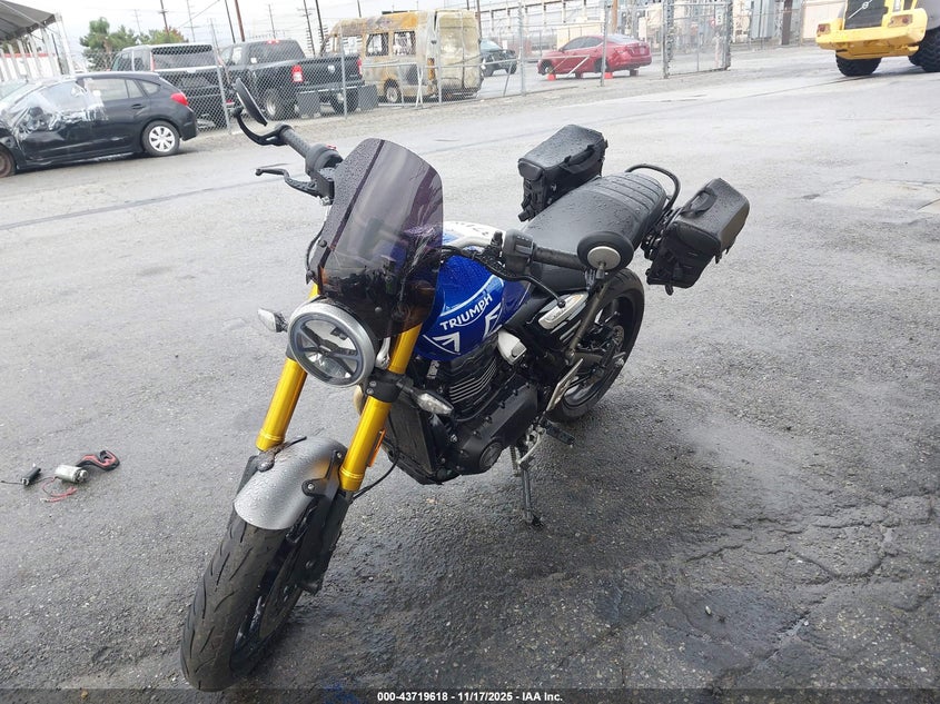 2024 VIN SMTT127Y0RNA22456 IAAI salvage auction — SIDE, Salvage Title, sold $700 on 2026-07-15 (photo 2)