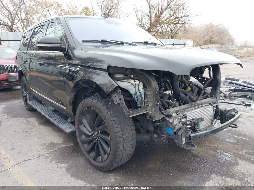 2020 Lincoln Navigator VIN 5LMJJ2LT6LEL11967 — IAAI salvage auction photo
