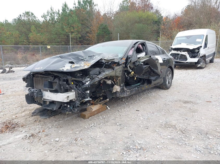 2022 Kia K5 VIN 5XXG14J27NG084018 IAAI salvage auction — FRONT END, Salvage Title, sold $875 on 2026-07-29 (photo 2)