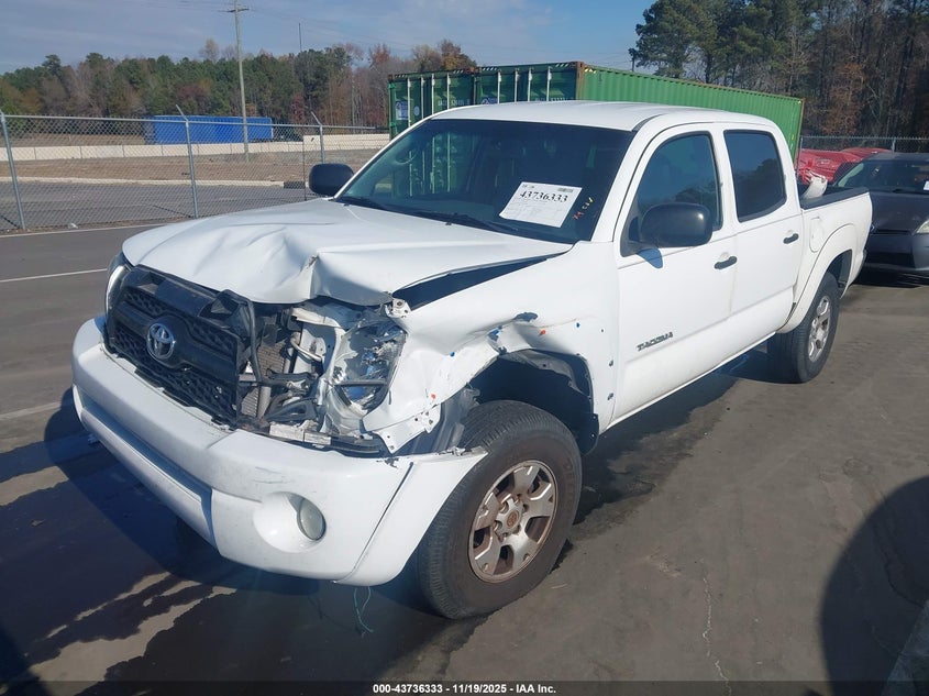 2011 Toyota Tacoma VIN 5TFJU4GNXBX006609 IAAI salvage auction — FRONT END, Salvage (North Carolina), sold $2,550 on 2026-07-31 (photo 2)