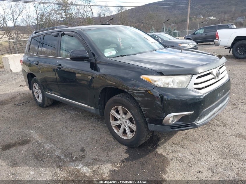 2013 Toyota Highlander VIN 5TDBK3EH5DS208798 IAAI salvage auction — LEFT & RIGHT, Other, sold $2,950 on 2026-07-16 (photo 1)